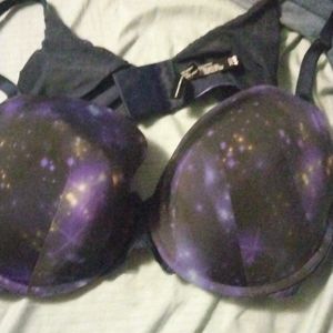 44B torrid bra like new lightly padded